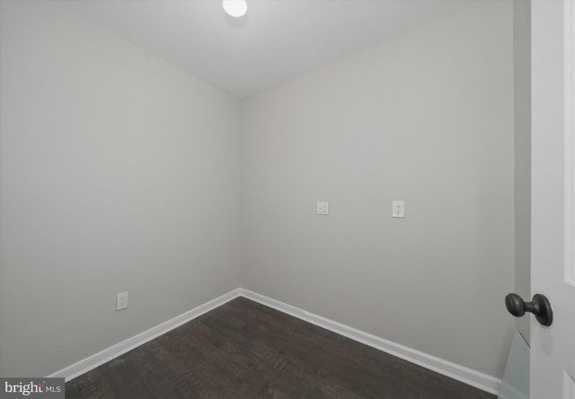 501 S TWIN LAKES BLVD, Newark, DE 19711