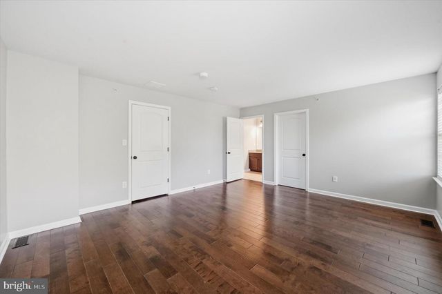 501 S TWIN LAKES BLVD, Newark, DE 19711