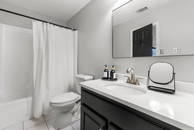 13518 Saddle Hill Drive, Little Rock, AR 72212