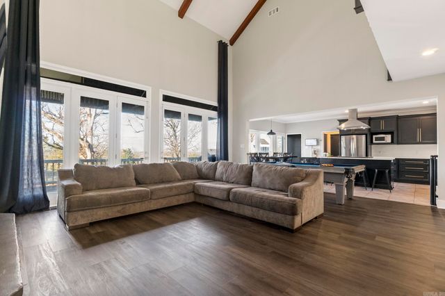 13518 Saddle Hill Drive, Little Rock, AR 72212