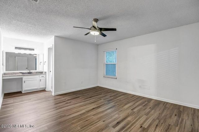 3105 CORAL REEF Drive, Jacksonville, FL 32224