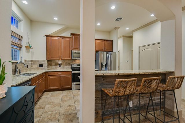 36 RIDGEWOOD CIR, Wimberley, TX 78676