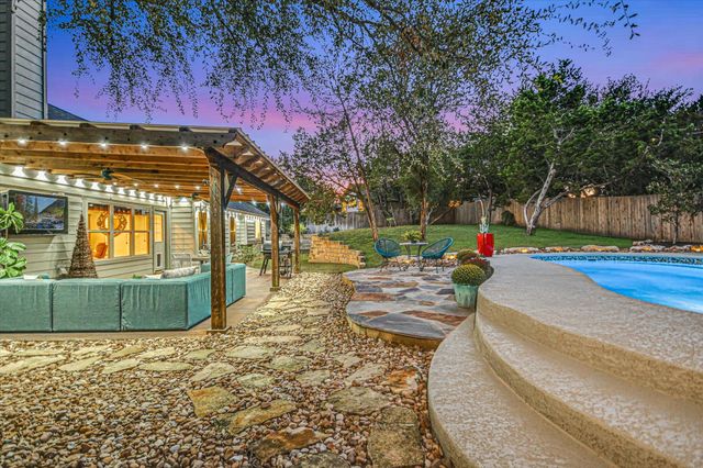 36 RIDGEWOOD CIR, Wimberley, TX 78676