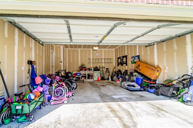 17754 Woodstock Court, Romulus, MI 48174