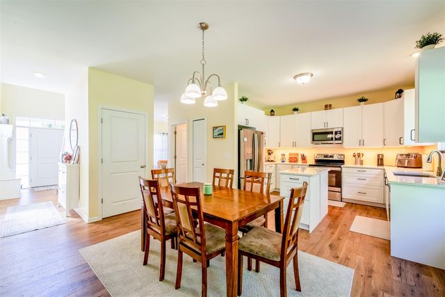 17754 Woodstock Court, Romulus, MI 48174