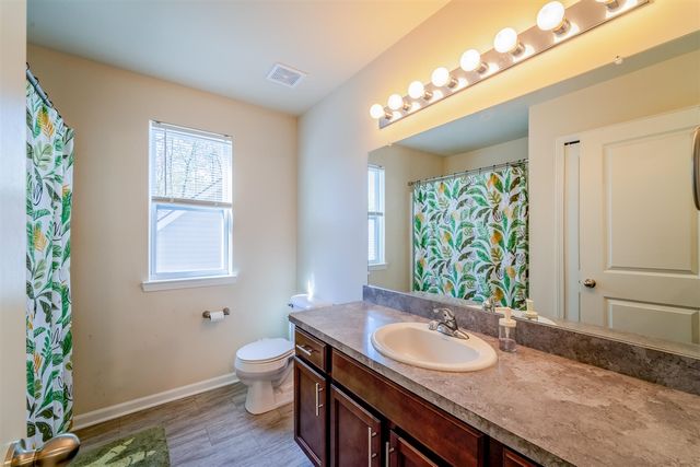 17754 Woodstock Court, Romulus, MI 48174