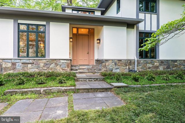 5933 WOODLEY RD, Mclean, VA 22101