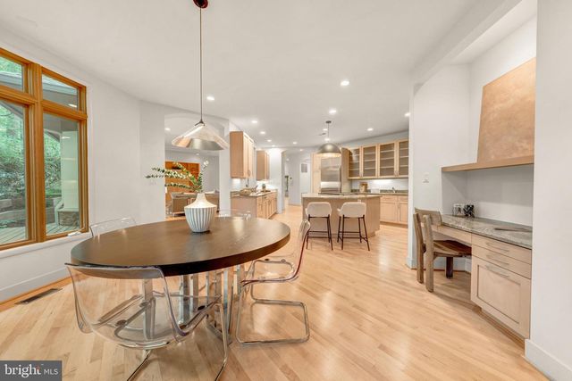 5933 WOODLEY RD, Mclean, VA 22101