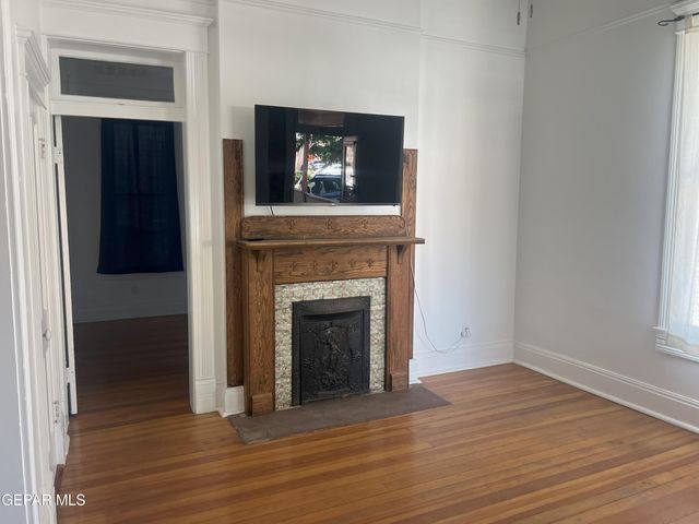 110 W NEVADA Avenue, El Paso, TX 79902