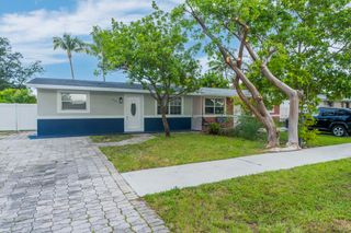 1523 SW 68th Way, North Lauderdale, FL 33068
