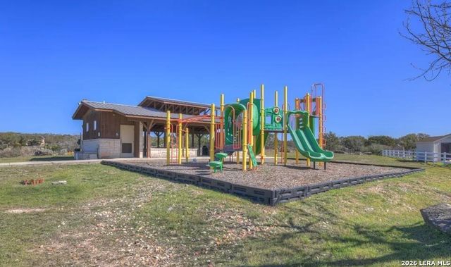 331 Suncrest, New Braunfels, TX 78132