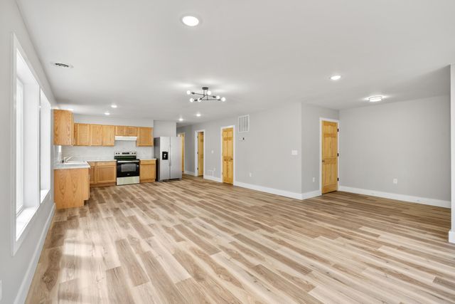 132 York Avenue, Saint Paul, MN 55117