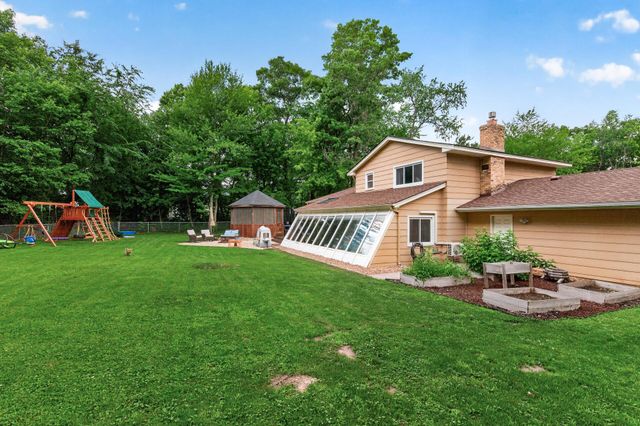 2260 149th Avenue NE, Ham Lake, MN 55304