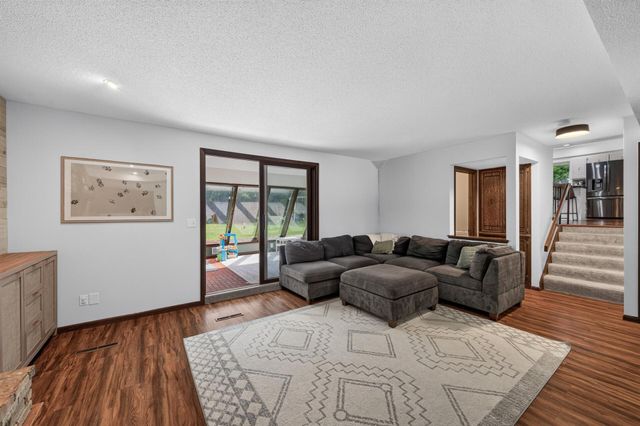 2260 149th Avenue NE, Ham Lake, MN 55304