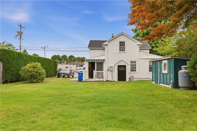 26 Freebody Street, Newport, RI 02840
