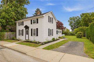 26 Freebody Street, Newport, RI 02840