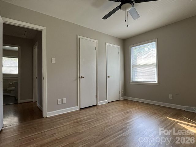 4024 Abbeydale Drive, Charlotte, NC 28205