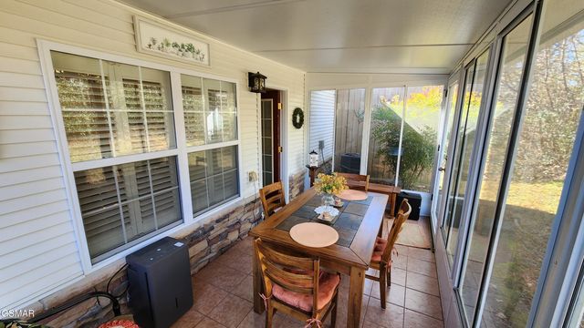 523 Apple View Way, Sevierville, TN 37862