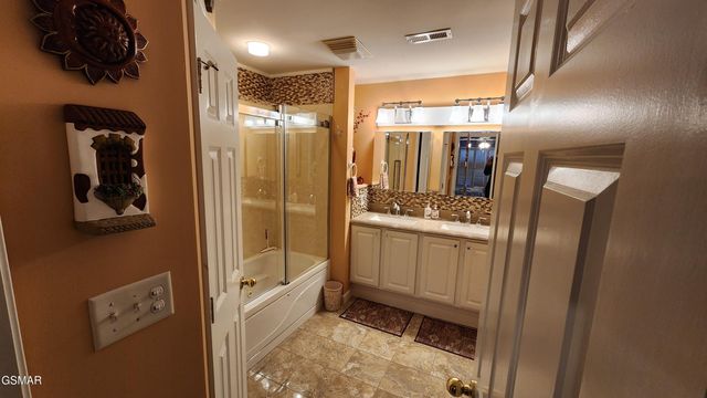 523 Apple View Way, Sevierville, TN 37862