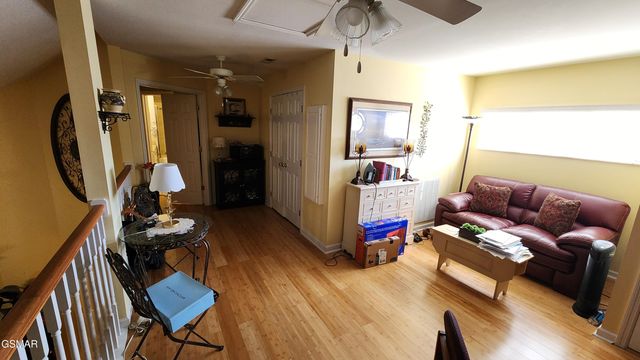 523 Apple View Way, Sevierville, TN 37862