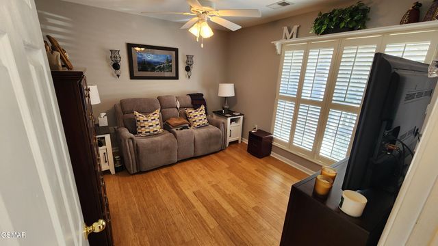 523 Apple View Way, Sevierville, TN 37862