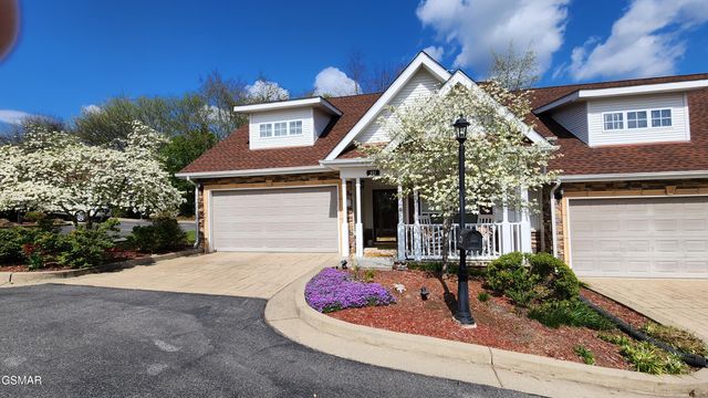 523 Apple View Way, Sevierville, TN 37862