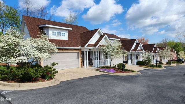 523 Apple View Way, Sevierville, TN 37862