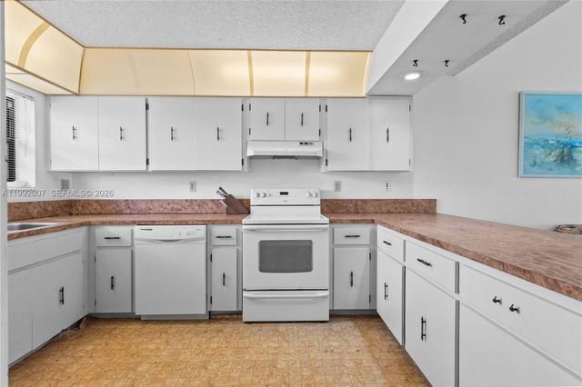 723 Banks Rd, Margate, FL 33063