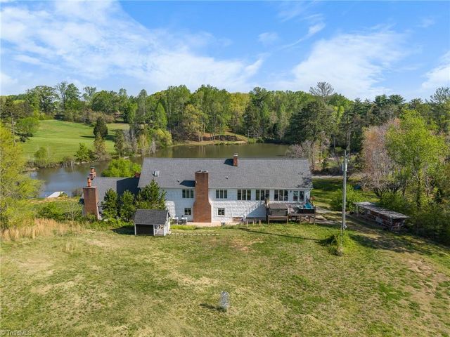 2740 Wiley Farm Road, Kernersville, NC 27284