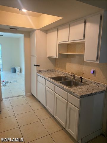 2402 Lantana AVE 2402, Lehigh Acres, FL 33973