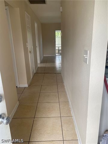 2402 Lantana AVE 2402, Lehigh Acres, FL 33973
