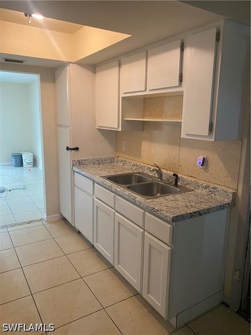2402 Lantana AVE 2402, Lehigh Acres, FL 33973