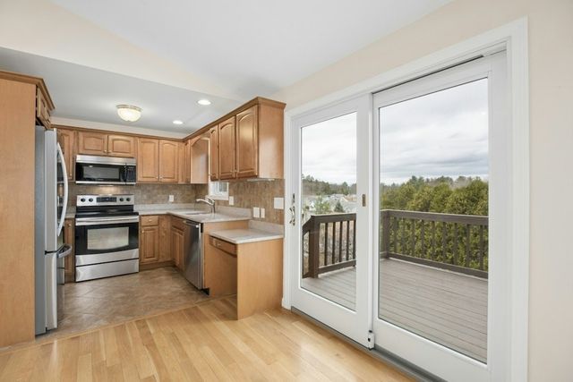 9 Bryant Lane 9, Northborough, MA 01532