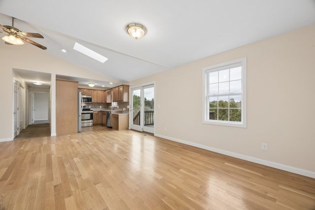 9 Bryant Lane 9, Northborough, MA 01532