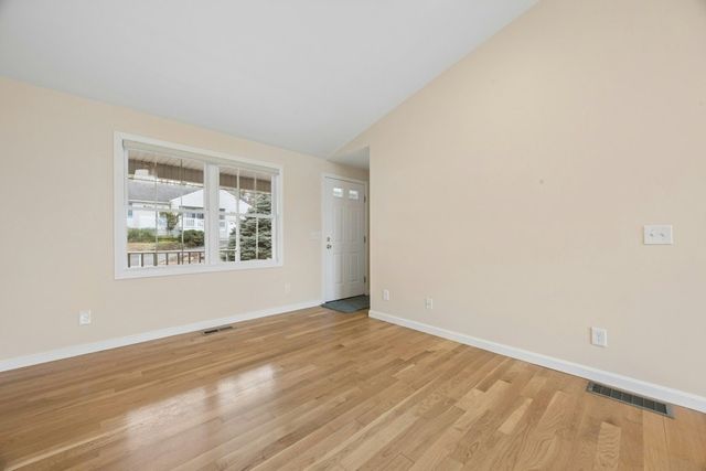 9 Bryant Lane 9, Northborough, MA 01532