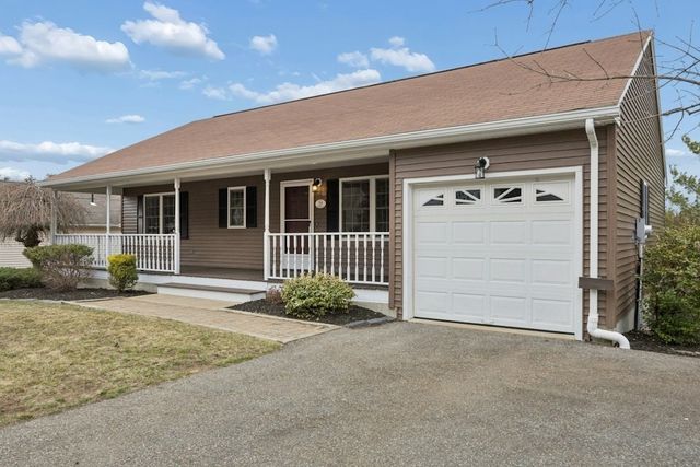 9 Bryant Lane 9, Northborough, MA 01532