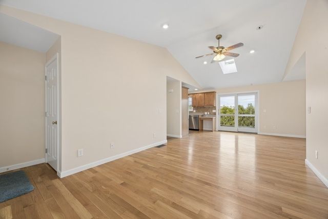 9 Bryant Lane 9, Northborough, MA 01532