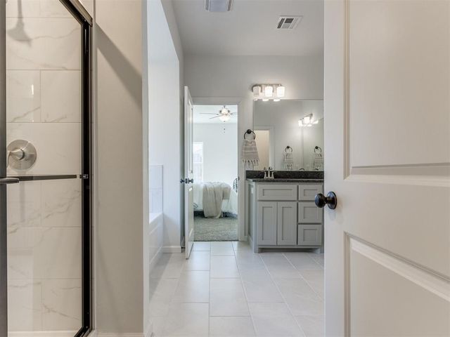 11728 SW 14th Street, Yukon, OK 73099
