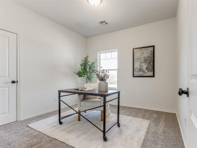 11728 SW 14th Street, Yukon, OK 73099
