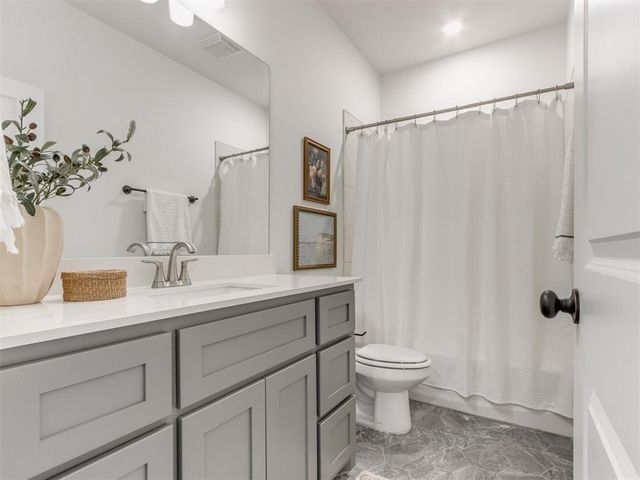 11728 SW 14th Street, Yukon, OK 73099