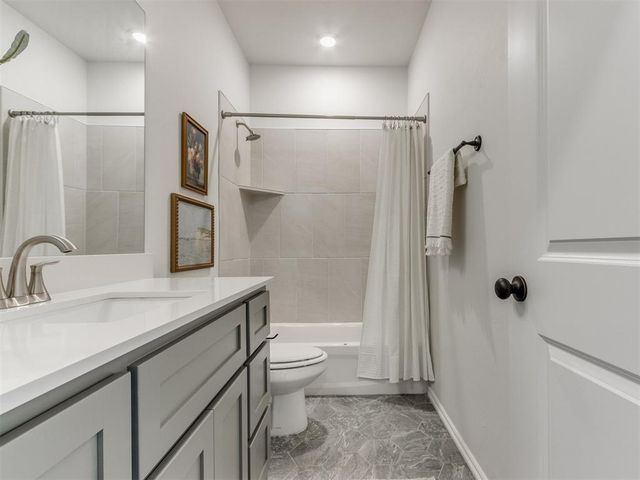 11728 SW 14th Street, Yukon, OK 73099