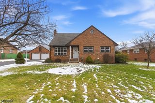 2062 Valley Ave, Scotch Plains Twp., NJ 07076