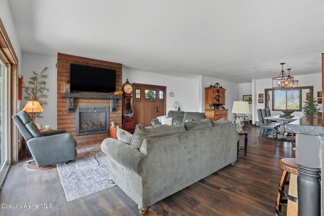 530 Cottonwood Dr, St. Maries, ID 83861