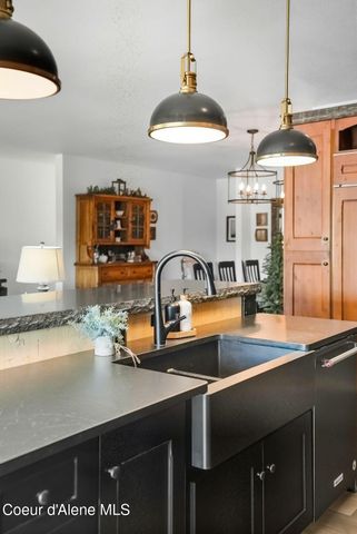 530 Cottonwood Dr, St. Maries, ID 83861