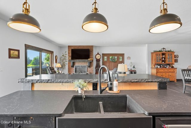 530 Cottonwood Dr, St. Maries, ID 83861