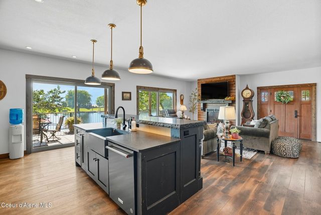 530 Cottonwood Dr, St. Maries, ID 83861