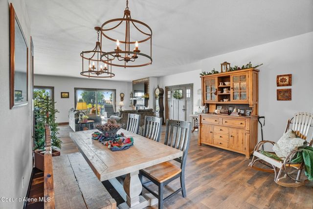 530 Cottonwood Dr, St. Maries, ID 83861