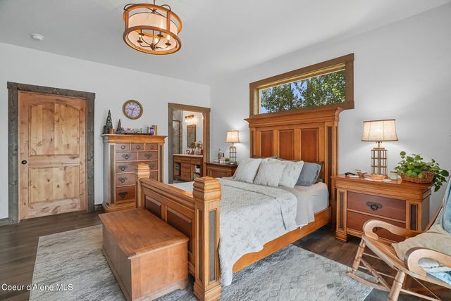 530 Cottonwood Dr, St. Maries, ID 83861