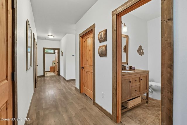 530 Cottonwood Dr, St. Maries, ID 83861