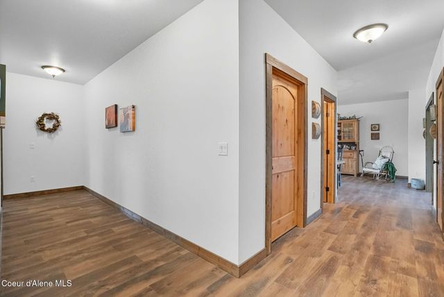 530 Cottonwood Dr, St. Maries, ID 83861